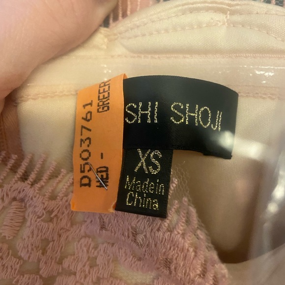 Tadashi Shoji PIN-TUCK and LACE JERSEY GOWN WITH REMOVABLE STRAPS SIZE XS - Picture 12 of 16